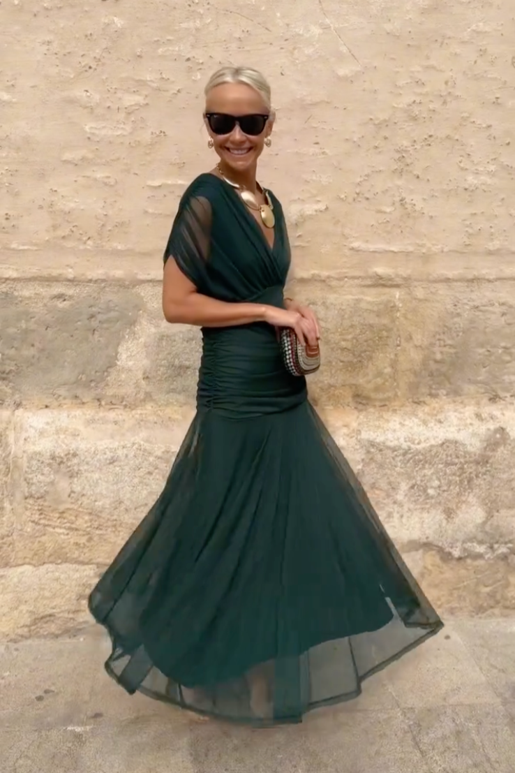 Louise | Robe Maxi de Fête Élégante à Col V